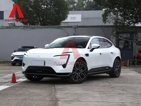 avatr11は、知性と贅沢を組み合わせた車両です
