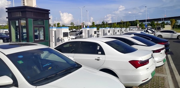 新エネルギー車の輸出事業は現在順調に進んでいます