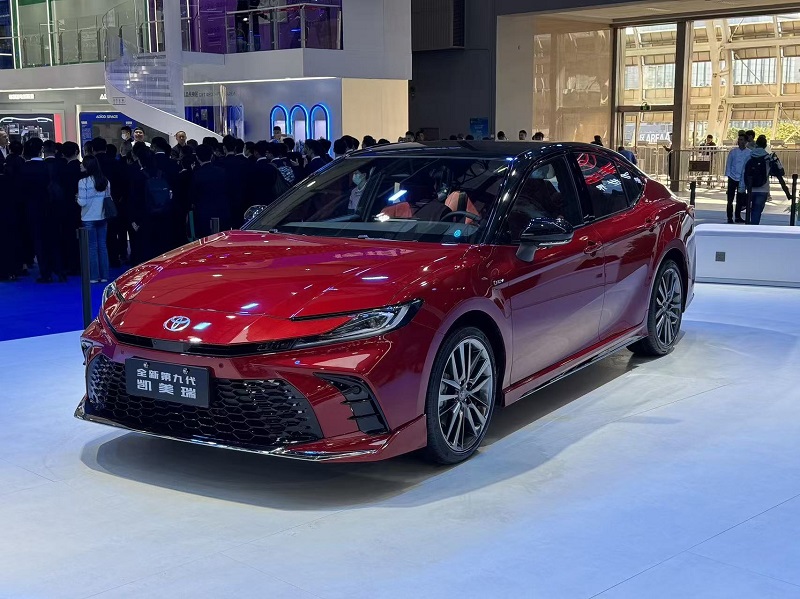 セダン市場における評判の選択