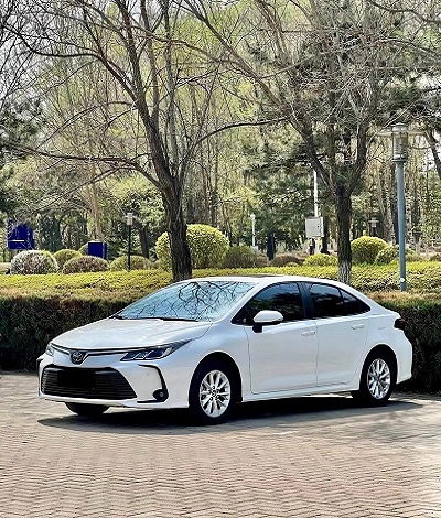 2026 トヨタ カローラ ハイブリッド: ハイブリッド セダンの輸出をリードする世界的ベストセラー